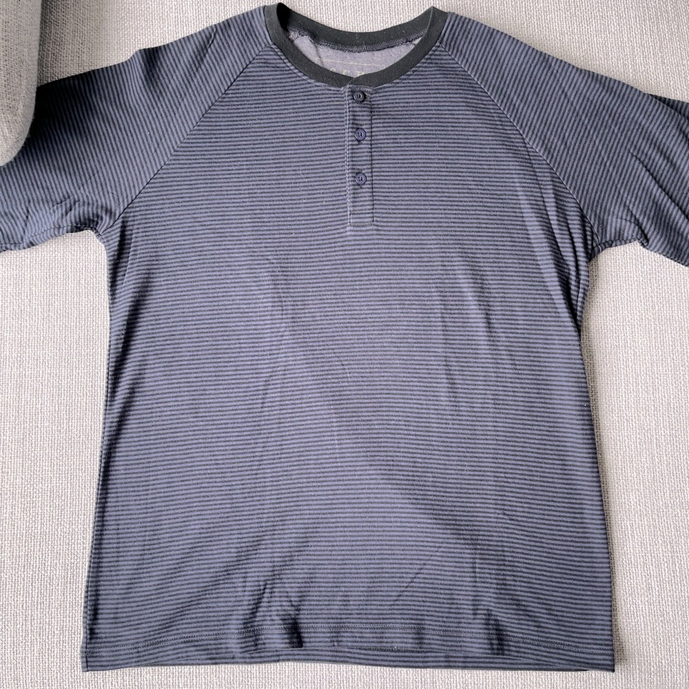 Scoop NYC Long Sleeve Tee-Shirt